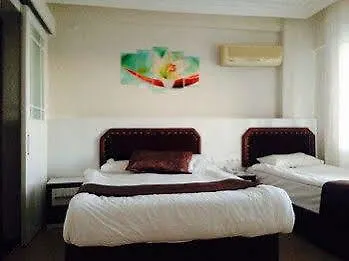 Simsek Hotel 3*